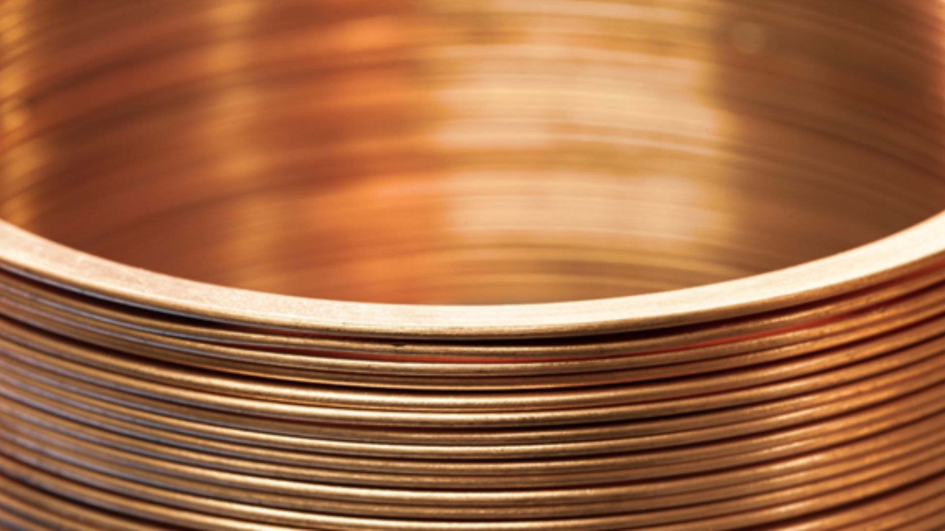 La demanda de China y la inteligencia artificial empujan al cobre hacia nuevos máximos históricos